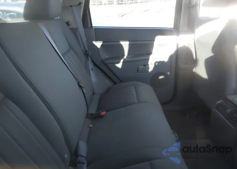 2005 Jeep Grand Cherokee Laredo из США, поврежденный, VIN 1J4GR48K85C627336